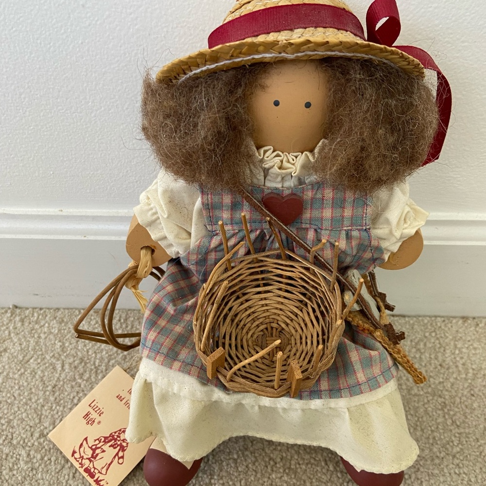 COPY - LIZZIE HIGH COLLECTION DOLL